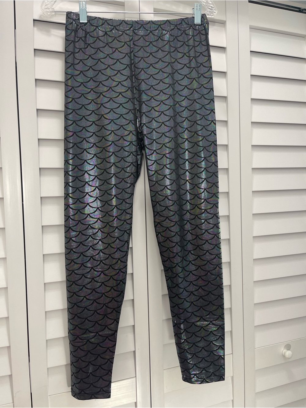 Nihoe Women’s Holographic Mermaid Leggings - Metallic Silver Size M